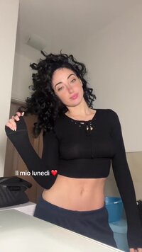 vlcsnap-2024-02-19-23h40m06s124.jpg