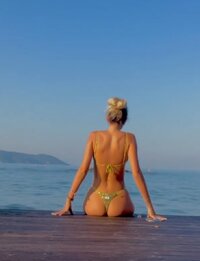 ASSperiGREENminiBLONDEmareARIANNA9845.jpg