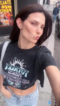 vlcsnap-2024-05-14-18h06m09s535.jpg