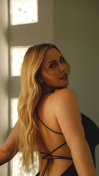 miamalkova_1723655900935.jpg