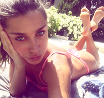Ludovica Frasca the pose 1.png