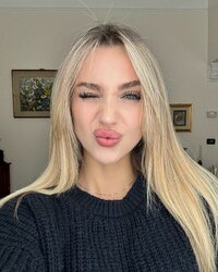 carlottafiasella_1728387920_3474292148766073610_671063716.jpg