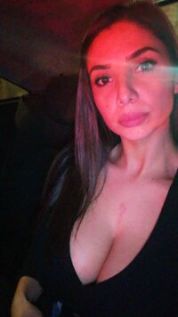LoveThreads.Net_432729664_1390755001570949_2109812660604220993_n.jpg