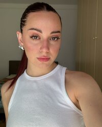 vaneessabellini_1713282832_3347581489061863442_3162195962.jpg