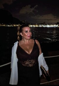 LoveThreads.Net_462528648_386003647915357_1685749969547933337_n.jpg