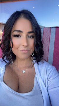 LoveThreads.Net_465193019_1221740035765179_7368781743088462474_n.jpg