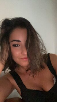 LoveThreads.Net_465295628_928817689115580_7597654495344583558_n.jpg