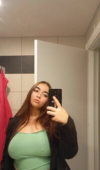 LoveThreads.Net_466381316_1094994172092568_5859431611183830778_n.jpg
