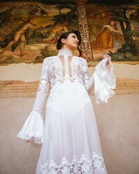modelsposi_1732353549553.jpg