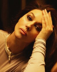monicabellucciofficiel_1734938435_3529241848889702137_2041236091.jpg