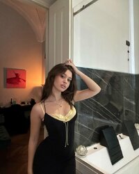 bibi50.jpg
