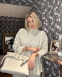 elenabarolo_1739108696_3564224539123816413_263028791.jpg