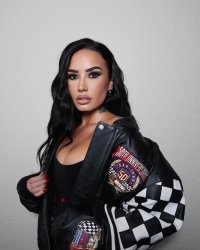 ddlovato_1739819947618.jpg