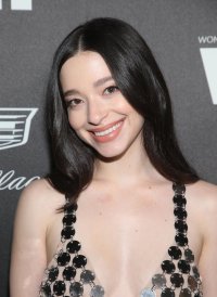 mikey madison al gala 03.jpg