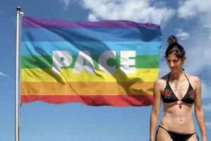 virginia-raggi-pace-pacifisti-pacifista-1956050_600_q50.webp