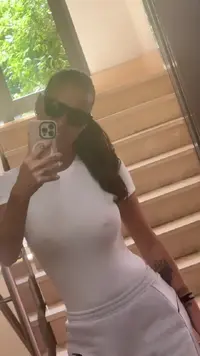 vlcsnap-2025-05-28-00h12m52s577.webp