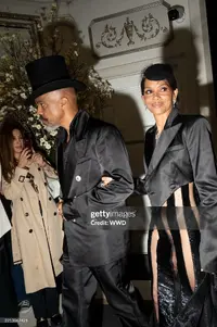 HALLE BERRY13.webp