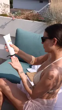 VideoCapture_20250619-140421.webp