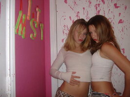kirstenandmisty14.jpg