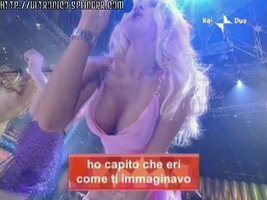 vlcsnap-2013-12-05-14h04m26s64.jpg