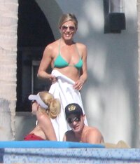 janiston-cox-bikini-31dec13-02 - Copia.jpg
