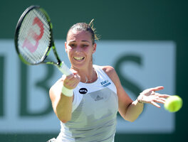 Flavia+Pennetta+BNP+Paribas+Open+Day+6+QCkuD10tB1Ix.jpg