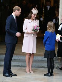 kate-middleton-seen-out-in-london_11.jpg