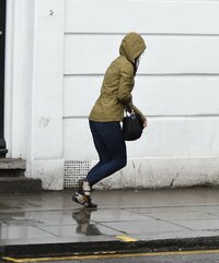 pippa-middleton-out-and-about-in-london-april-292015-x25-5.jpg