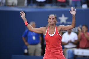 roberta-vinci-2015-us-open-day-twelve-semifinals-vs-serena-williams-bjk-national-tennis-center-i.jpg