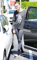 zendaya-coleman-out-and-about-in-los-angeles-06-22-2015_1.jpg