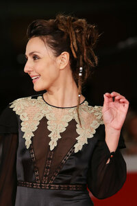 Ambra+Angiolini+7+Minuti+Red+Carpet+11th+Rome+BV2nFbEVLGjx.jpg