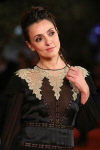 Ambra+Angiolini+7+Minuti+Red+Carpet+11th+Rome+d9Zmk1GlgObx.jpg