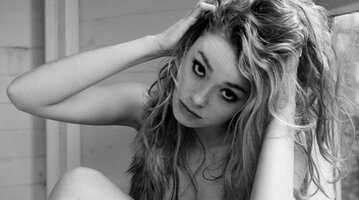 Freya Mavor.jpg