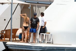 gwyneth-paltrow-in-bikini-at-a-yacht-in-st.-tropez-06-19-2017_20.jpg