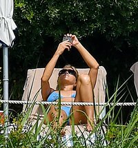 76492937_panda-for-hqcelebcorner-net-91.jpg