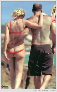antonella elia in bikini rosso 05.jpg