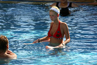 tara reid in bikini 09.jpg