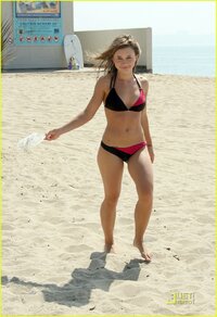 olesya rulin in bikini 02.jpg