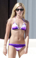 ashley tisdale in bikini 01.jpg
