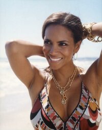 halle berry in shoot 05.jpg