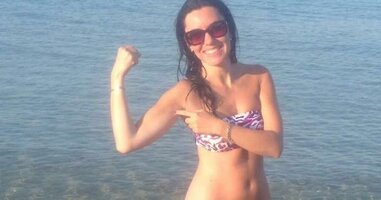 1577535670540.jpg--lucia_azzolina__che_fisico__lo_scatto_in_spiaggia_del_nuovo_ministro.jpg