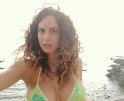enrica guidi in top.jpg