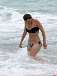 aimee teegarden in bikini 05.jpg