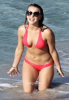 julianne hough in bikini rosso 12.jpg
