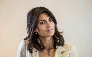 virginia-raggi.jpg