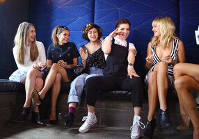 nina dobrev al talk 02.jpg