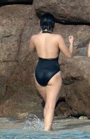 demi lovato al mare 11.jpg