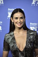 demi moore al gala 18.jpg