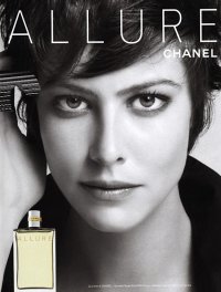 AnnaMouglalis_adv_4280-gthumb-gwdata1200-ghdata1200-gfitdatamax.jpg