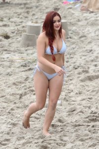 ariel winter in bikini 20.jpg